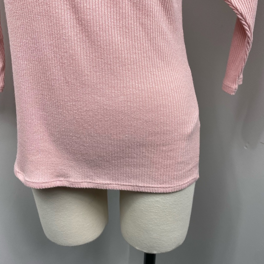 WHBM Pink Ribbed Off Shoulder Sweater - Picture 5 of 16
